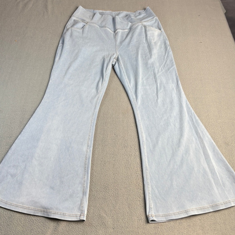 Halara Light Wash Crossover Waist Flare Jeans Petite XL Light Blue Wide Leg
